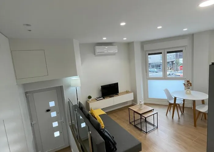 Playa De Salgueiron Апартаменты *